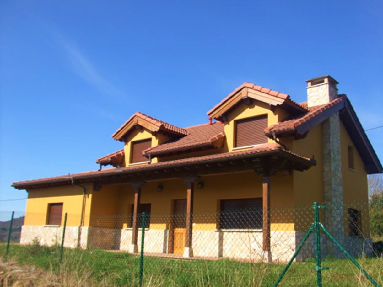 venta-de-parcelas-con-casa-familiar-en-asturias
